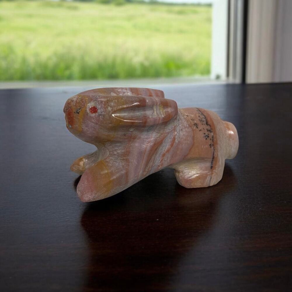 Zuni Fetish Carving Stone Rabbit Bunny Figurine Red Eyes Native Spirit Animal